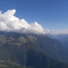 Flugwegposition um 15:27:11: Aufgenommen in der Nähe von Gemeinde Haiming, Österreich in 2315 Meter